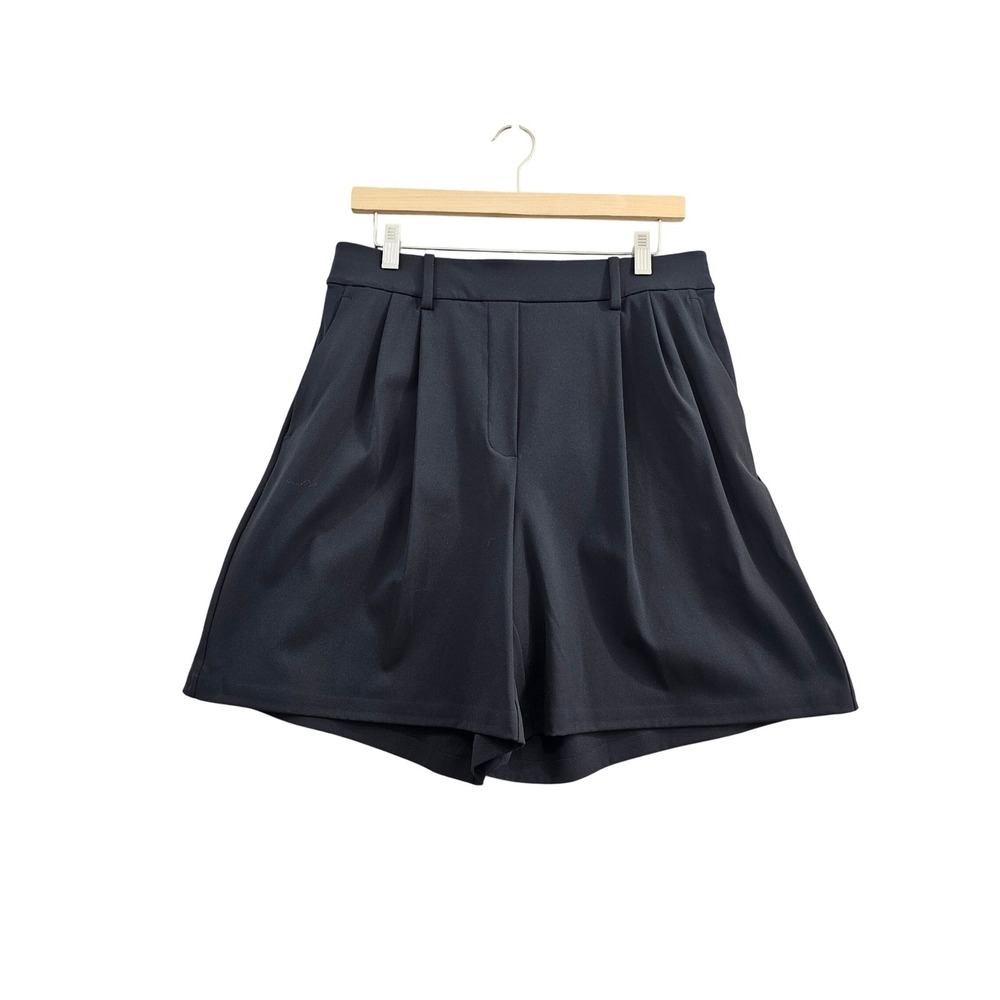 Lululemon City Sleek Wide Leg Shorts Women Large Black Pleated High Rise Woven